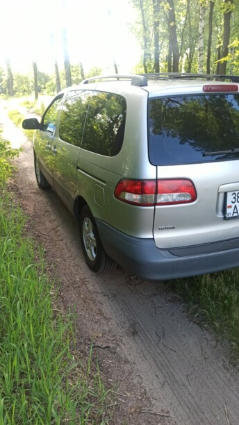 Toyota Sienna I (XL10), 7 мест, 2002 г.