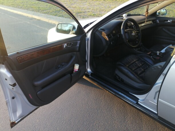 Audi A6 C5, 2000 г.