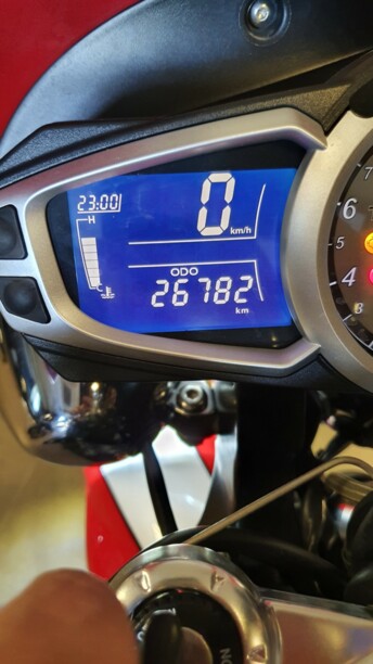 Triumph Speed Triple 1050 ANNIVERSARY 15, 2011 г.