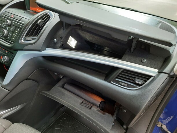 Opel Zafira C, 7 мест, 2015 г.