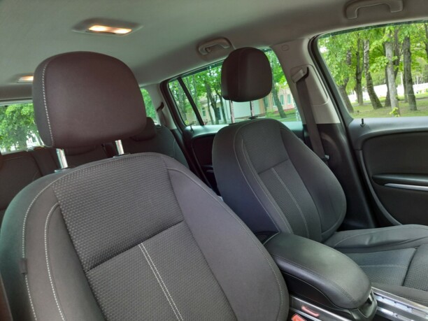 Opel Zafira C, 7 мест, 2015 г.