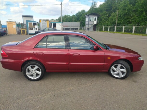 Mazda 626 GF, 2001 г.