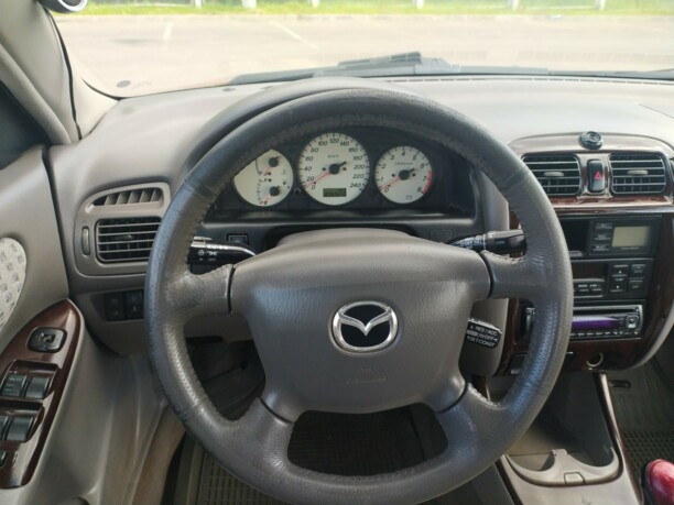 Mazda 626 GF, 2001 г.
