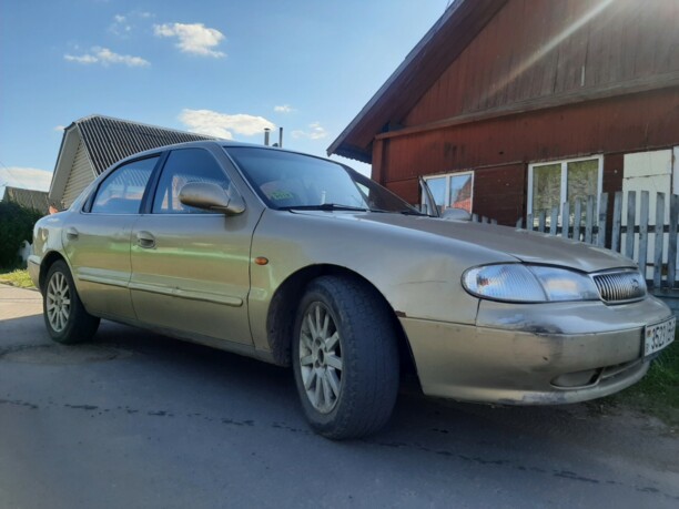 Kia Clarus I, 1997 г.
