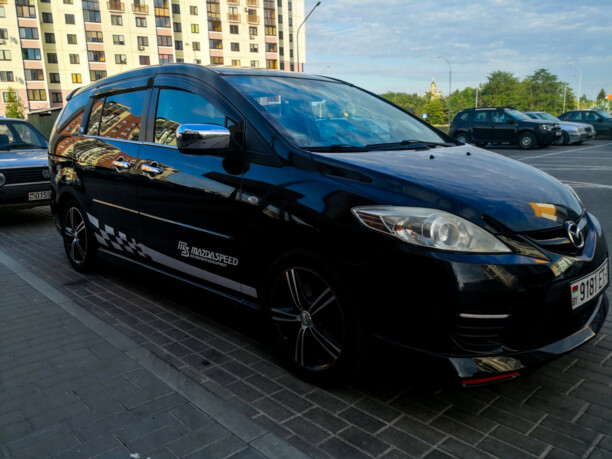 Mazda 5 I · Рестайлинг, 7 мест, 2008 г.