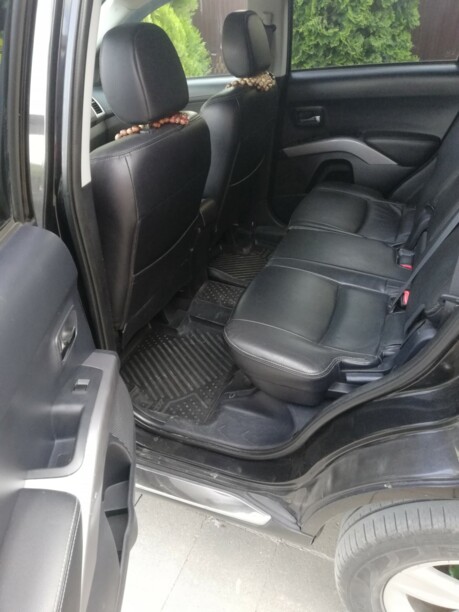 Peugeot 4007, 7 мест, 2009 г.