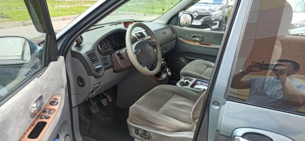 Kia Carnival I · Рестайлинг, 7 мест, 2002 г.