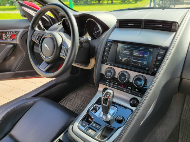 Jaguar F-Type I, 2015 г.