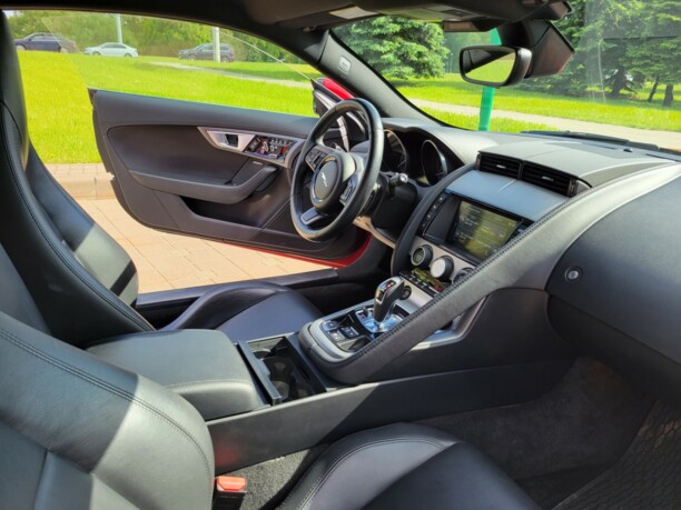Jaguar F-Type I, 2015 г.