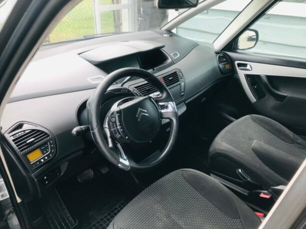 Citroen C4 Grand Picasso I, 7 мест, 2009 г.