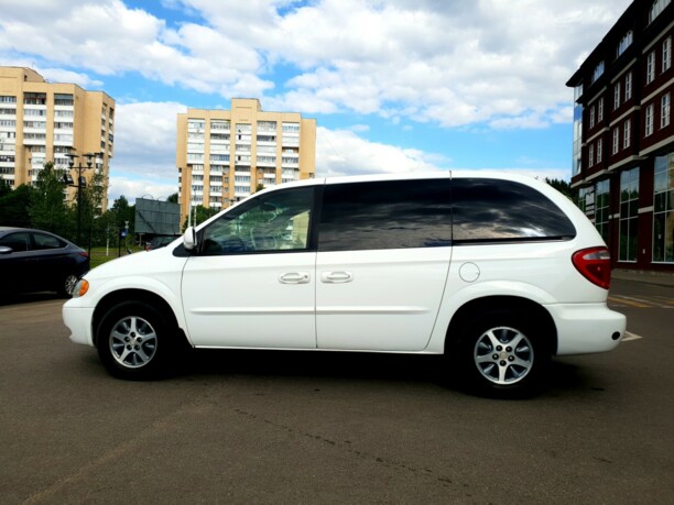 Dodge Caravan IV, 7 мест, 2001 г.