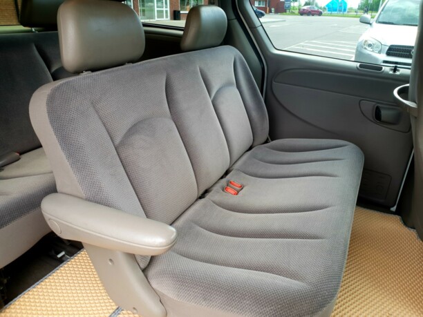 Dodge Caravan IV, 7 мест, 2001 г.