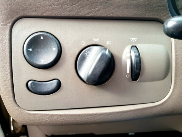 Dodge Caravan IV, 7 мест, 2001 г.