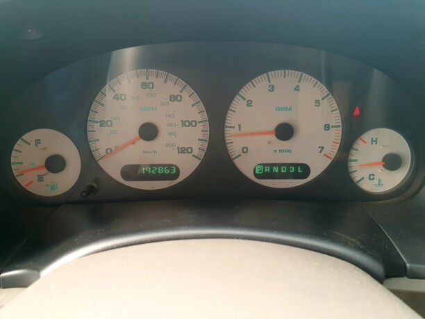Dodge Caravan IV, 7 мест, 2001 г.
