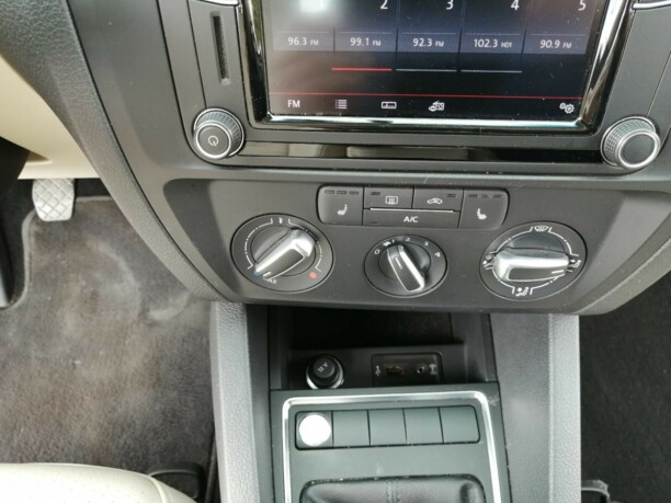 Volkswagen Jetta VI · Рестайлинг, 2017 г.