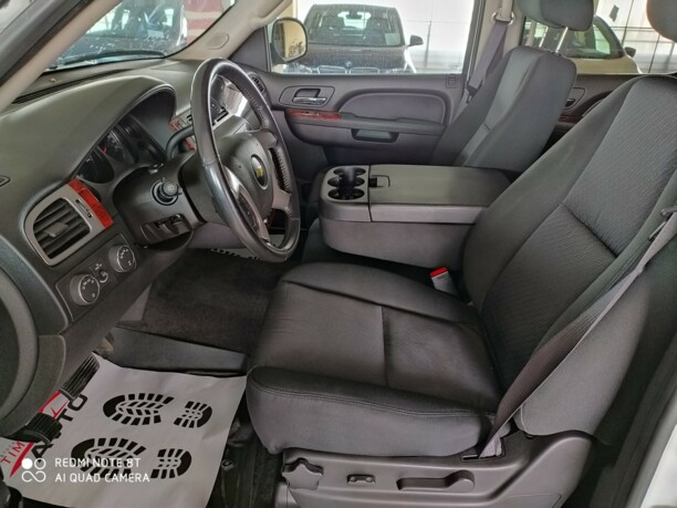Chevrolet Suburban X, 2012 г.