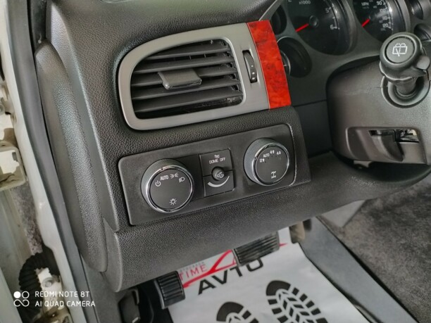 Chevrolet Suburban X, 2012 г.