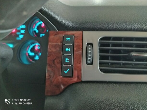 Chevrolet Suburban X, 2012 г.