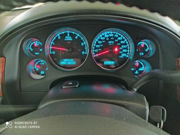 Chevrolet Suburban X, 2012 г.