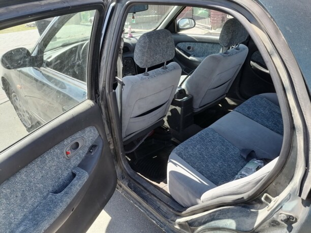 Kia Clarus I · Рестайлинг, 2000 г.