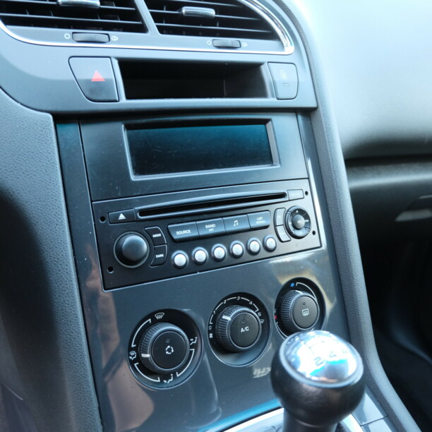 Peugeot 5008 I, 2010 г.
