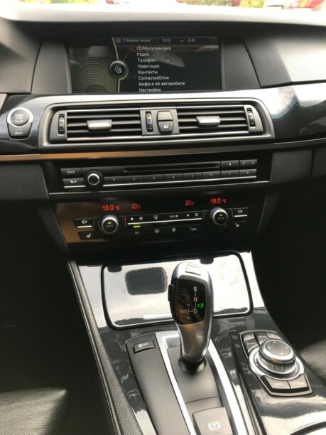 BMW 5 серия F10, F11, 2010 г.