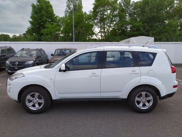 Peugeot 4007, 2010 г.