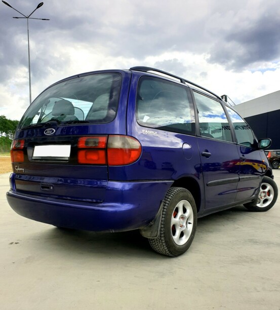 Ford Galaxy I, 7 мест, 1999 г.