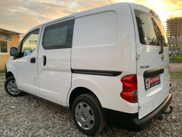 Nissan NV200, 2010 г.