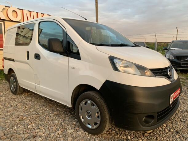 Nissan NV200, 2010 г.