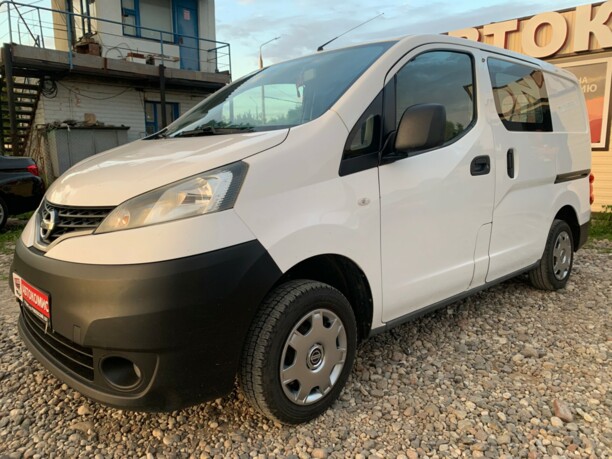 Nissan NV200, 2010 г.