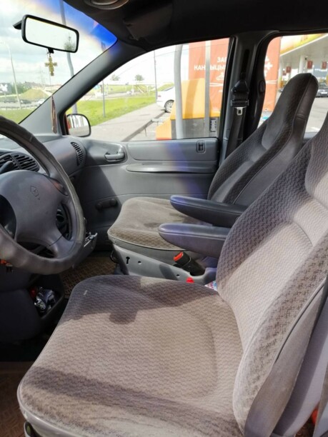 Dodge Caravan III, 7 мест, 1998 г.