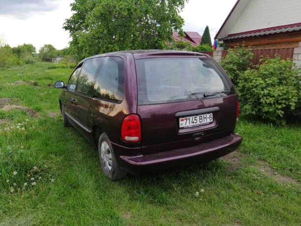 Dodge Caravan III, 7 мест, 1998 г.