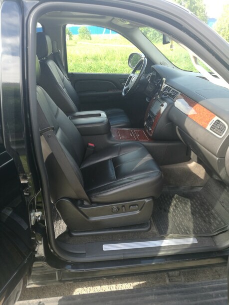 Chevrolet Tahoe GMT900, 7 мест, 2008 г.
