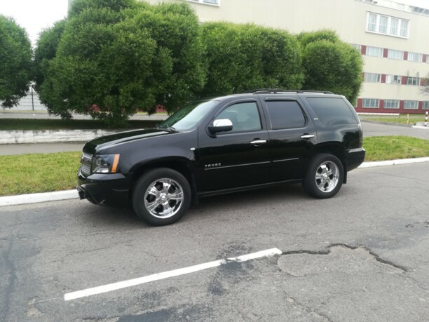 Chevrolet Tahoe GMT900, 7 мест, 2008 г.