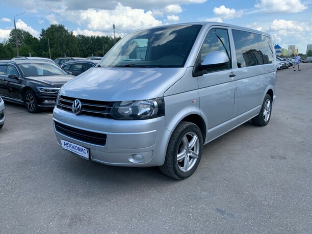 Volkswagen Multivan T5, 2011 г.