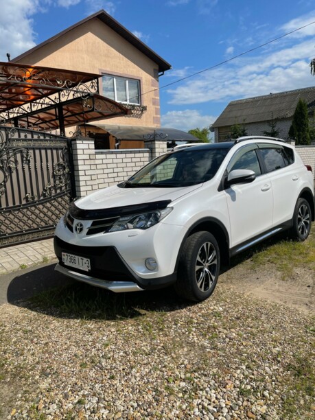 Toyota RAV4 IV (XA40), 5 мест, 2014 г.