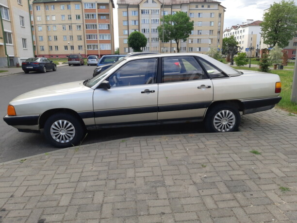 Audi 100 С3, 1984 г.