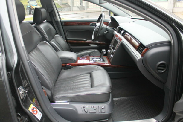 Volkswagen Phaeton I · 2-й рестайлинг, 2010 г.
