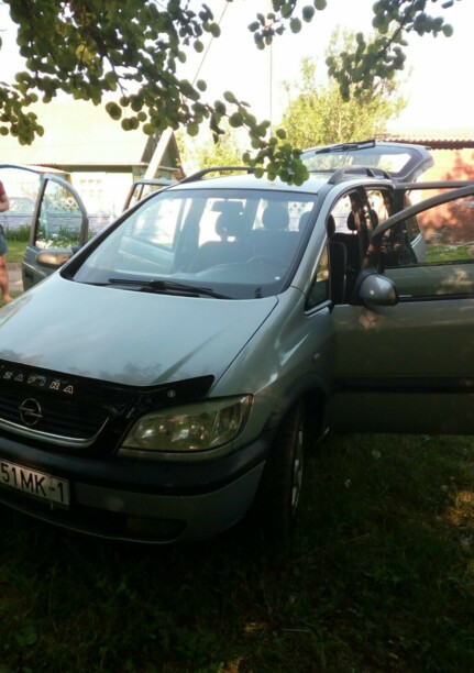 Opel Zafira A, 7 мест, 2000 г.