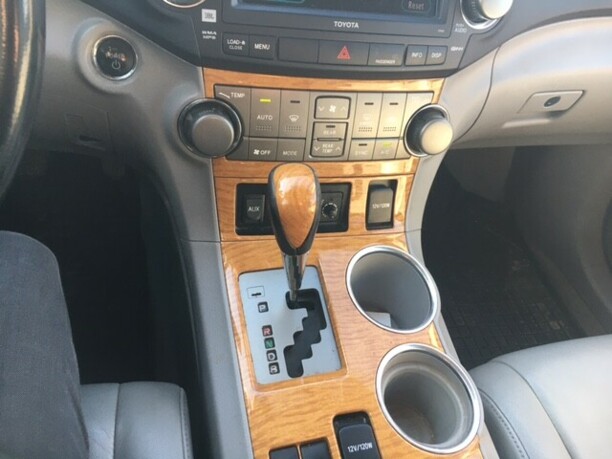Toyota Highlander II (XU40), 7 мест, 2008 г.