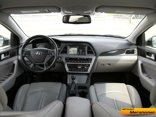 Hyundai Sonata LF, 2015 г.