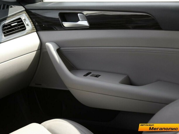 Hyundai Sonata LF, 2015 г.