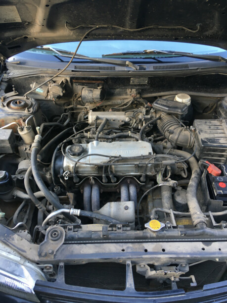 Mitsubishi Mirage V, 2000 г.