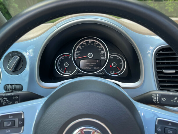 Volkswagen Beetle A5, 2015 г.