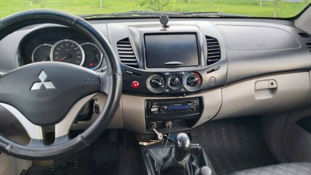 Mitsubishi L200 IV, 2010 г.