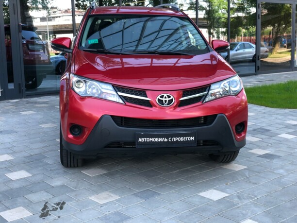 Toyota RAV4 IV (XA40), 5 мест, 2014 г.