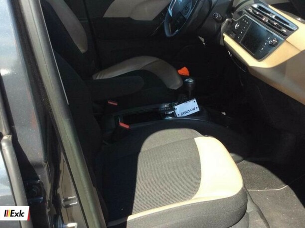 Citroen C4 Grand Picasso II, 7 мест, 2014 г.