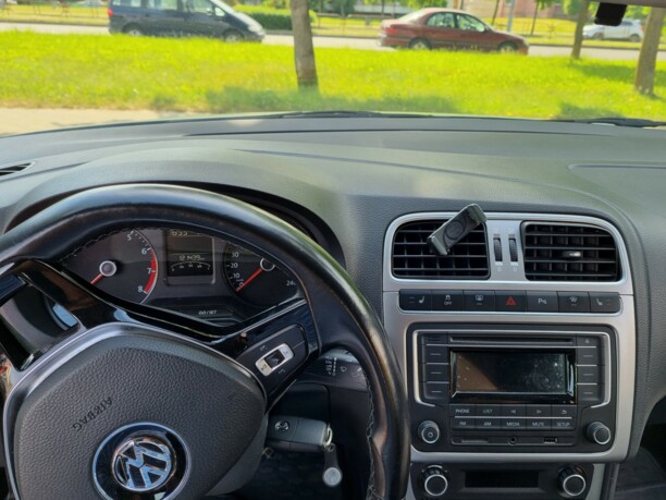 Volkswagen Polo Sedan I · Рестайлинг, 2017 г.