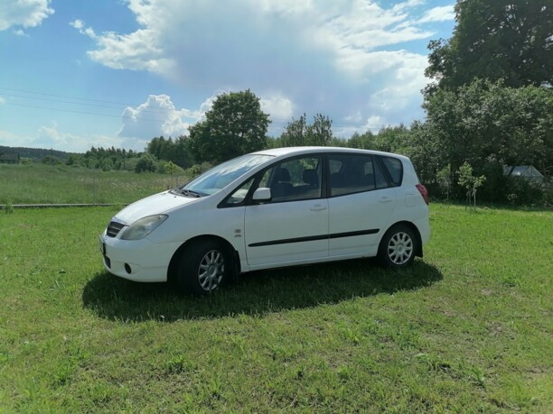 Toyota Corolla Verso I (E110), 2004 г.